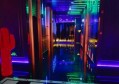 杭州高级酒吧招聘商务迎宾,夜场上班适合穿黑色衣服吗？