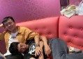 杭州新开的酒吧招聘商务迎宾,薪资待遇包括基本工资外还有其他福利吗？
